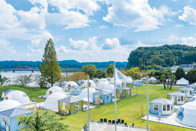 高滝湖でレイクサイドグランピング「高滝湖グランピングリゾート」