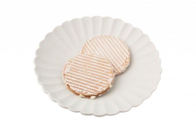 臼杵の伝統銘菓うすきせんべいを製造販売「後藤製菓 本店「石仏会館」