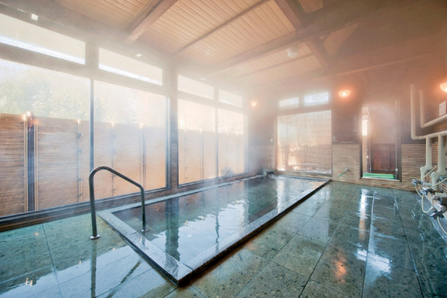 村民御用達!飲泉OK「高山温泉 いぶきの湯」