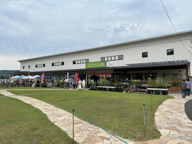 お楽しみ満載の産直市場「秋保ヴィレッジ」