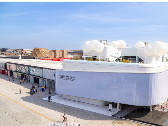 午前中は大屋根リングの左上の海外パビリオンをめぐろう