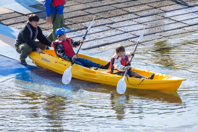 大阪府立青少年海洋センターでワクワクドキドキのカヌー体験!(所要約1時間)