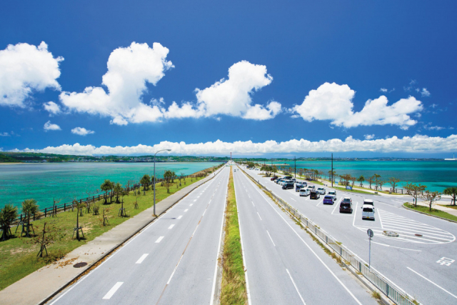 うるま市の『沖ツラ』の立ち寄りスポット 海中道路
