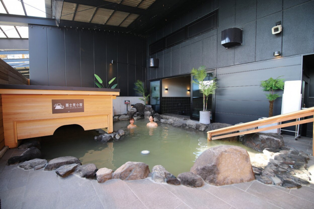 海と富士山を眺めながら極楽湯を「用宗みなと温泉」