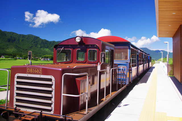 ドライブでめぐりたい南阿蘇の観光スポット③ 南阿蘇鉄道「南阿蘇白川水源駅」