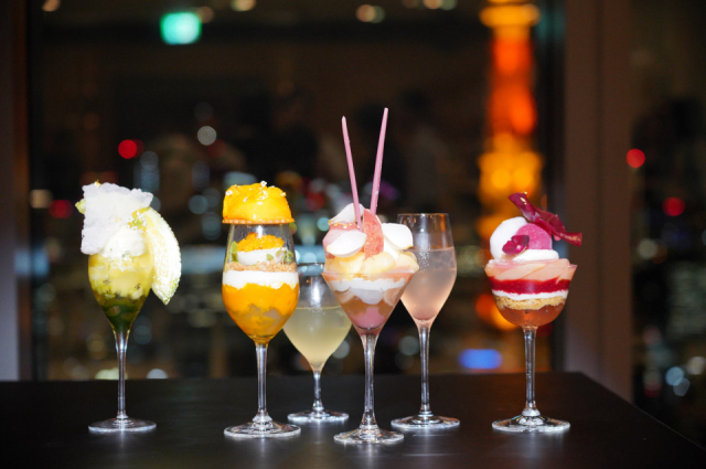 【麻布台ヒルズ】夏休みに食べたい!絶景パフェイベントでアートな逸品を堪能