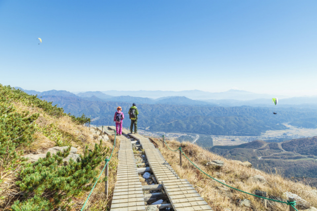 【長野県】爽やかな秋風を感じる、絶景ハイキングとリゾートステイ